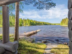 Holiday Home Aurinkoniemi by Interhome