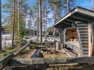 Holiday Home Aurinkoniemi by Interhome