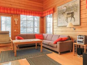 Holiday Home Riekkoluosto by Interhome