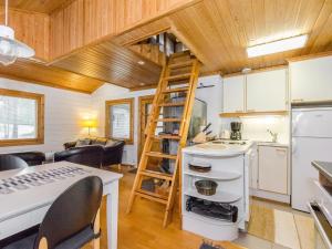 Holiday Home Karjalan veikko 2 b by Interhome