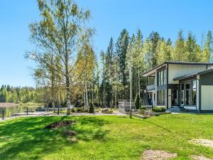 Holiday Home Villa kaivopuisto by Interhome