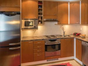 Holiday Home Karhunvartijan linna a7 by Interhome