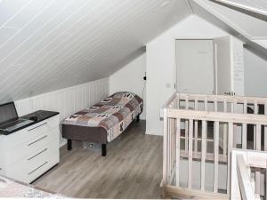 Holiday Home Maahisenrinne 3 e 19 by Interhome