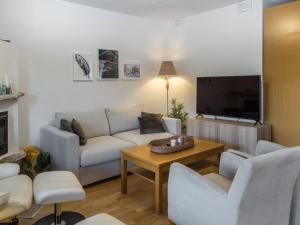 Holiday Home Tahko 4seasons 2 by Interhome