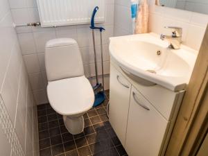 Holiday Home Länsirinne d 16 by Interhome