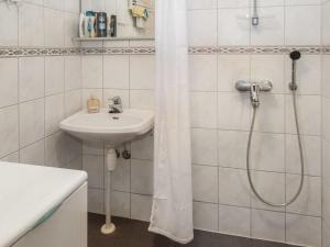 Holiday Home Otsolanhovi b 8 by Interhome