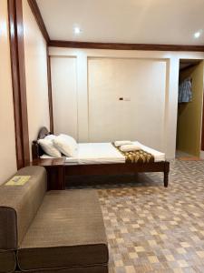 Sequor Palm Villa - Main Building