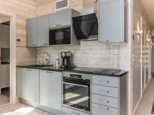 Holiday Home Villa saunaniemi ii by Interhome