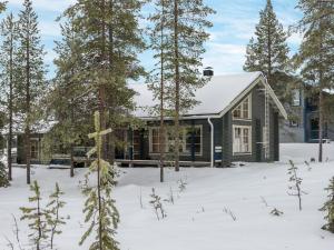 Holiday Home Ylläskaira a by Interhome