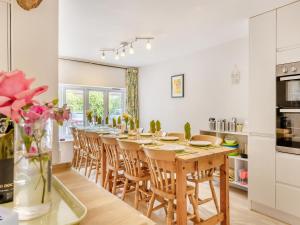 Oak Cottage
