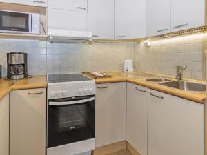 Holiday Home Saariseläntie 8 e 11 by Interhome