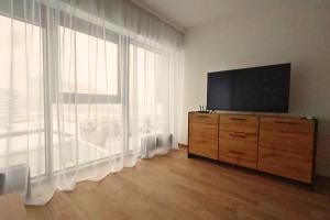 #OLSZYNKI PARK N12 FV Parking