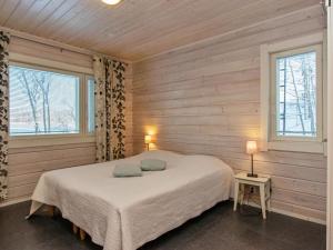 Holiday Home Hot pool cottage laurinranta by Interhome