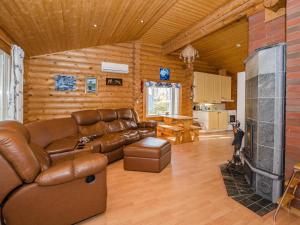 Holiday Home Markenniemi by Interhome