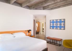 Deluxe King Room room in Andaz Scottsdale Resort & Bungalows A Concept by Hyatt