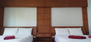 Salamat Hillside S01