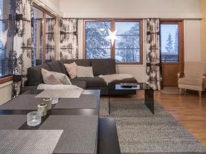 Holiday Home Karhunvartijan linna c24 by Interhome