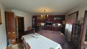 Classic Charm of an Old Porto free parking