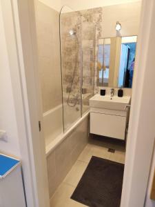 ISG Residence Studio 24