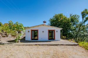 Casa con piscina y BBQ en el campo de Candeleda