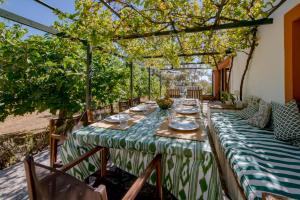 Casa con piscina y BBQ en el campo de Candeleda