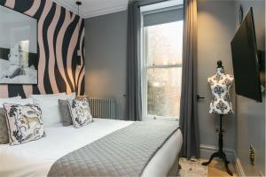 The Chambers - Covent Garden - by Frankie