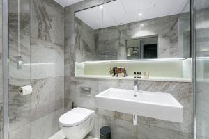 The Chambers - Covent Garden - by Frankie