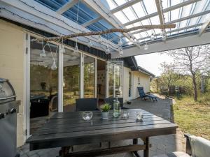 Holiday Home Mirva - 800m to the fjord by Interhome