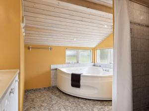 Holiday Home Aleta - 500m from the sea by Interhome