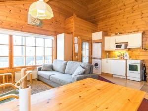 Holiday Home Ukkoloma b paritalo by Interhome