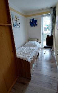 "Haus Sonnenschein - Whg 3" familiengerechte Wohnung mit 2 SZ und Terrasse in zentraler Lage