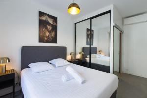 YELLOW DUBOY DANGERS 2 Bedrooms