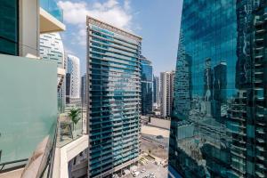 Convenient 1BR apartment in Business Bay