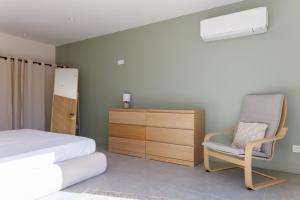 Ground floor of villa 75 m2, hill view - Pets allowed