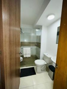 cool and quiet apartment in front of the urban forest