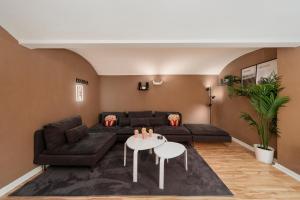 Homely Berlin - Spacious Flat Quiet, Friedrichstraße, River