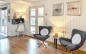 Amazing Home In Blåvand With Kitchen