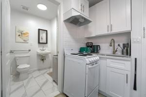 Cozy Central Units in Prime Location