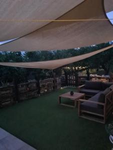 Lastavica House with Heated Pool