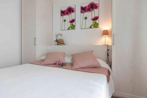 Cozy flat in a residence with swimming pool