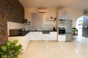 Beautiful 2BR Apartment in the Heart of San Ġwann