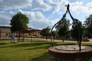 Agriturismo Santarcangelo with shared pool and relaxing view