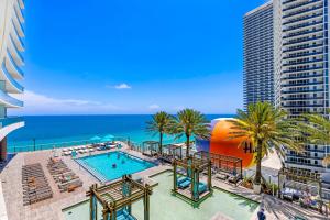 Lyfe Resort l Ocean Pool View Gym, Beach Access