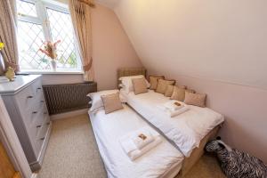 Rectory Cottage near Paultons park & New Forest