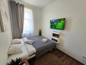 S8 Small studio apartment