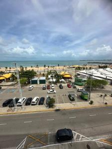 Apto na BEIRA MAR
