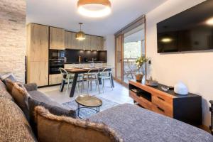 Modern flat in Les Houches Balcony Parking