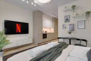 Granaria Calm & Elegant Studio - Prime Location & Bathtub by Downtown Apartments