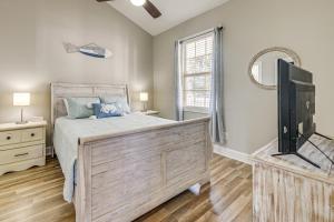 Golf, Gamble and Fish! Condo with Pool in Little River