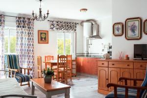 Piso Saturno 1ºd Conil Rentals